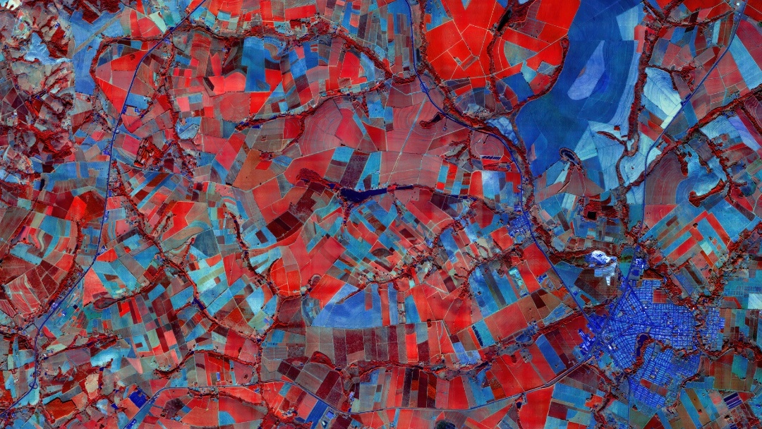 Xplore hyperspectral NRG satellite image revealing surface composition