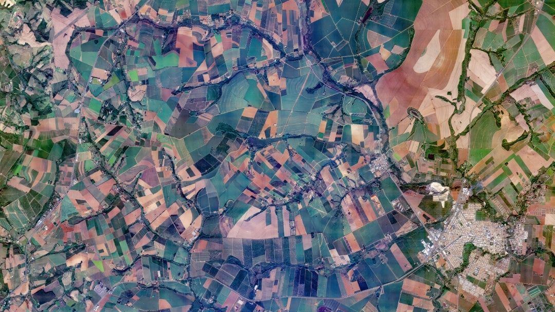 Standard RGB satellite image showing visible light spectrum