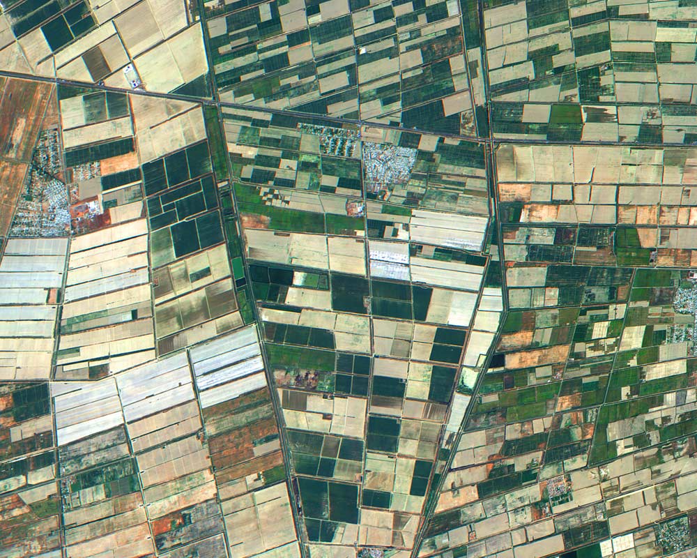 Hyperspectral imagery of An Nabhaniyah, Saudi Arabia