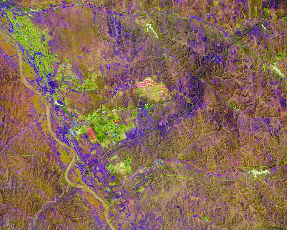 Hyperspectral imagery of farmland in Uzbekistan