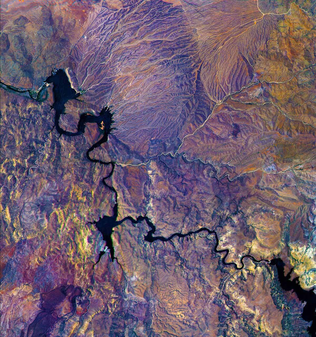 Xplore Hyperspectral satellite image of the Salt River in Arizona